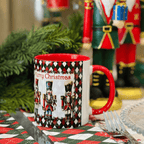 Caneca Natalina de Porcelana Quebra Nozes 300ml