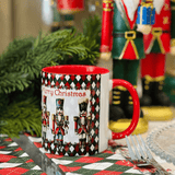 Caneca Natalina de Porcelana Quebra Nozes 300ml