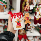 Caneca Natalina de Cerâmica Alça de Gingerbread 280ml 9cm