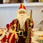 Papai Noel Em Pé Com Cajado Vermelho e Dourado 30cm