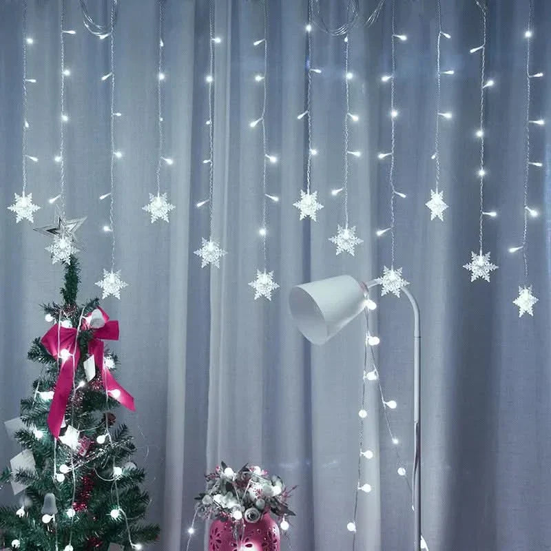 Cortina de Luzes LED Floco de Neve – Magia Natalina em Cada Detalhe