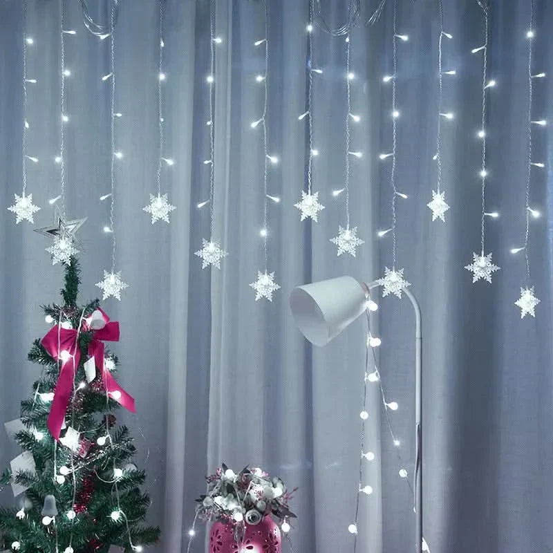 Cortina de Luzes LED Floco de Neve – Magia Natalina em Cada Detalhe