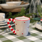 Caneca Natalina de Cerâmica Gingerbread Menina 450ml 13cm