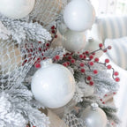 Kit 24 Bolas de Natal 8cm Essenciais (Branca)
